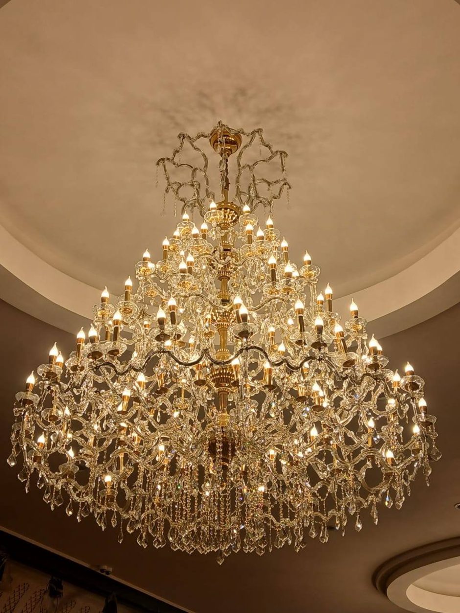 Maria Teresa crystal chandeliers