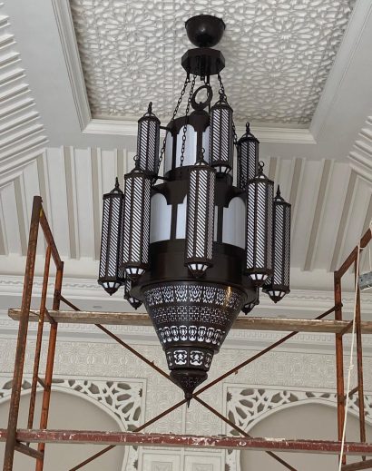Modern chandeliers for mosques